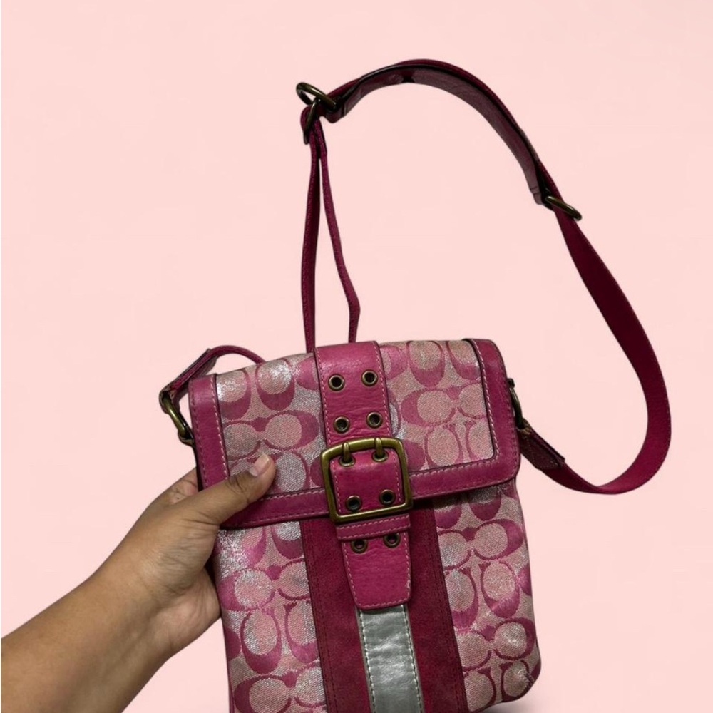 Coach Rare Pink Y2K Vintage Signature Crossbody with Metallic Accent - Picture 3 of 7
